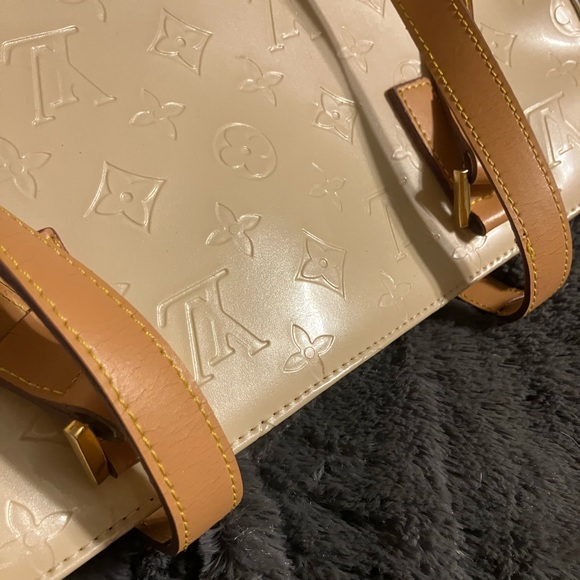 Louis Vuitton  Monogram Vernis Houston Tote Bag M91028 - Picture 7 of 11